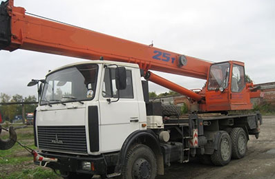 Автокран (25 тонн)